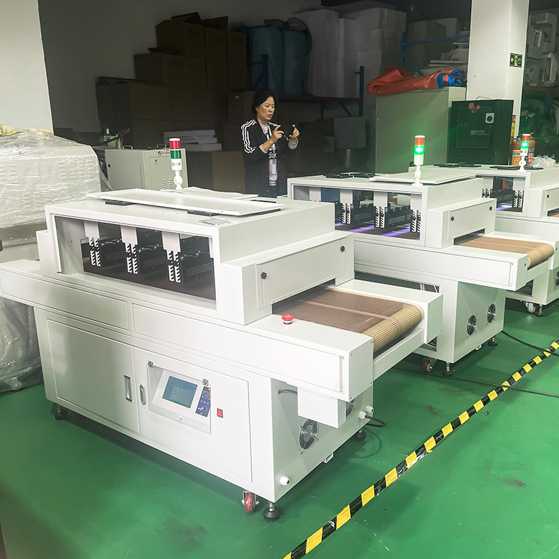 uv爐在流水線(xiàn)手機(jī)屏膠水固化一體機(jī)